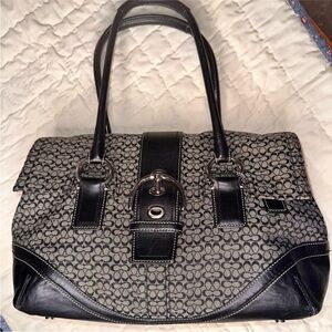 Coach Vintage Y2K Soho
Signature Jacquard C Canvas
Satchel Hobo Bag K0785-F10929